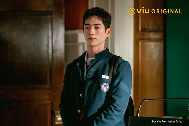 挾著「徐康俊回歸作」的強大話題， Viu Original 原創動作韓劇《臥底高中》開播即引起熱議，更榮登韓國數據分析機構 GoodData 電視劇及 OTT 話題度冠軍，收視持續上升。