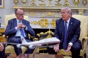 美國總統川普與德國總理梅爾茨3月3日在白宮會談。美聯社