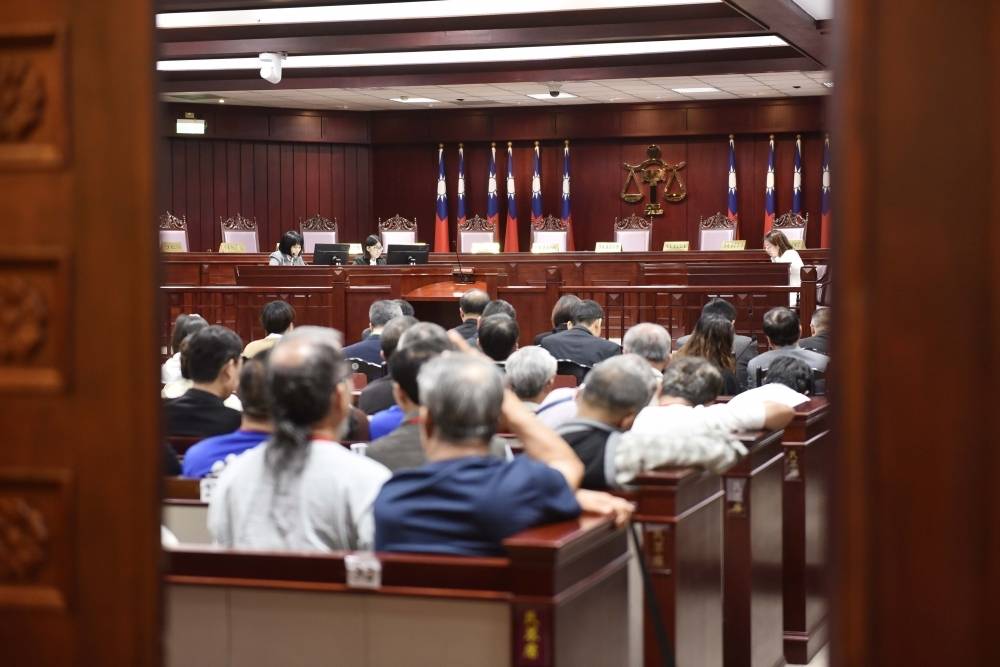 Re: [新聞] 憲法法庭下周討論死刑存廢 柯建銘：社會