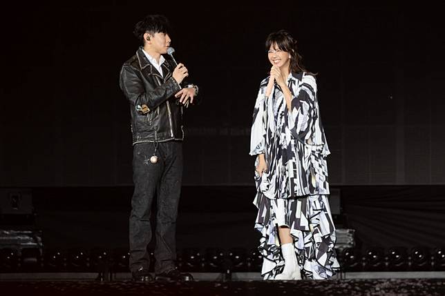 林俊傑千里飛返新加坡，為孫燕姿演唱會送上驚喜。(Make Music提供)