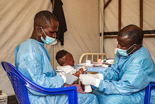 A child caught mpox gets treatment at a hospital in the Nyiragongo territory near Goma, North Kivu province, eastern Democratic Republic of the Congo (DRC), on Aug. 15, 2024. (Photo by Zanem Nety Zaidi/Xinhua)