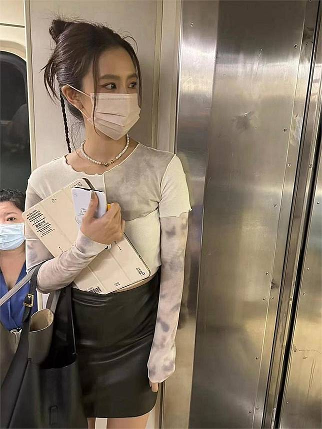 北捷捕獲野生女神！網一看驚喊「是她」直呼：居然沒人發現嗎？