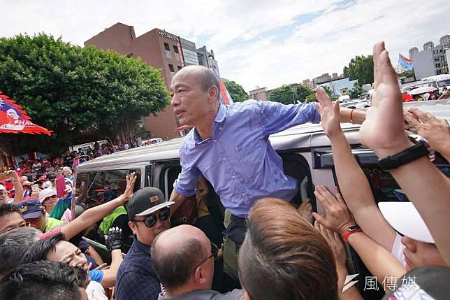 高雄市長韓國瑜20日爆料座車被裝追蹤器，質疑自己遭到「國家機器」監控。（資料照，盧逸峰攝）