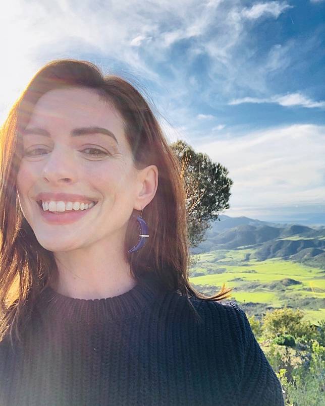 Photo from IG@annehathaway