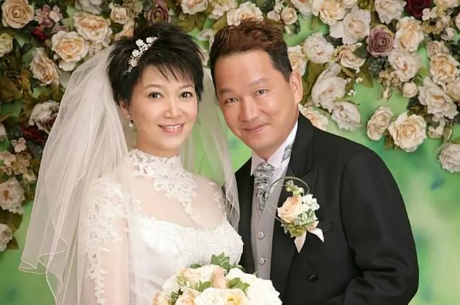 港星陳敏兒與演員老公廖啟智在1987年結婚，他5年前因胃癌離世，她今天辭世，兩人到天堂重聚。翻攝陳敏兒臉書