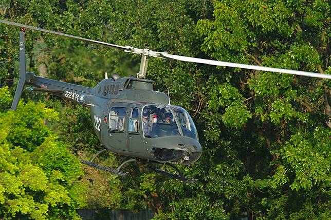 陸軍計畫將更新TH-67教練直升機隊，將會先評估貝爾公司生產的「Bell 505」教練直升機。（讀者提供）