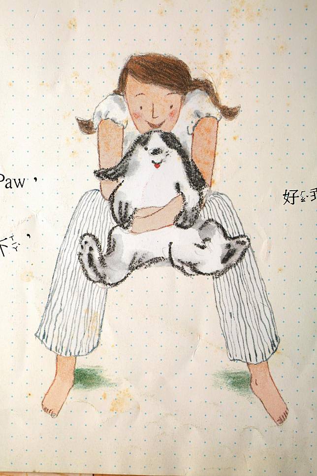李瑾倫用畫筆記錄愛犬Paw的樣貌。（李瑾倫提供）