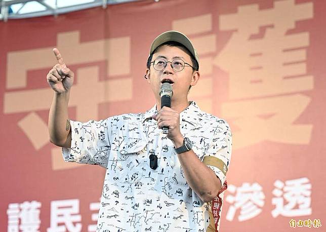 呱吉說，國民黨就是一個故障的Google Maps，「不管怎麼設定目標，永遠都會帶你到北京去」。(記者廖振輝攝)
