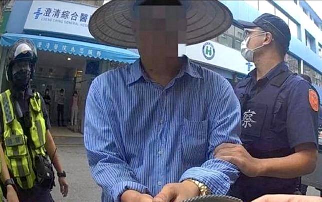 向男因案被免職，又闖澄清醫院大鬧打傷九名醫護人員，被依傷害等罪判八月。（記者陳金龍翻攝）