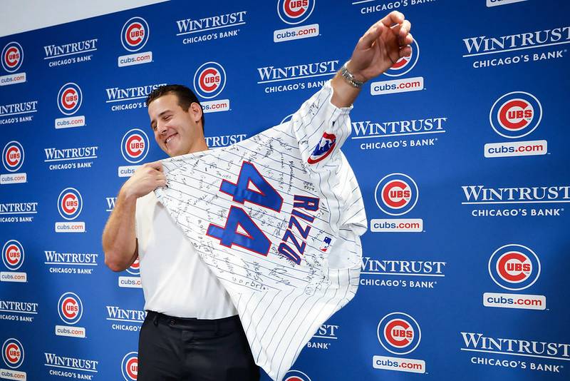 MLB》新秀首轟打過來 賽前退休的Rizzo漏接笑開懷 | TSNA | LINE TODAY