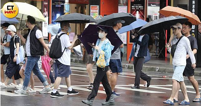 周末天氣降雨趨緩！雙十節雨區縮小　下周可能有熱帶系統發展