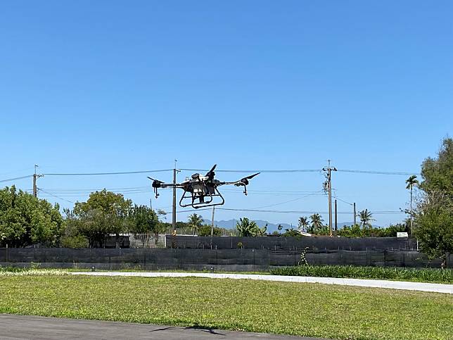 新藍海在這！屏東智慧農校「農業無人機」培訓夯