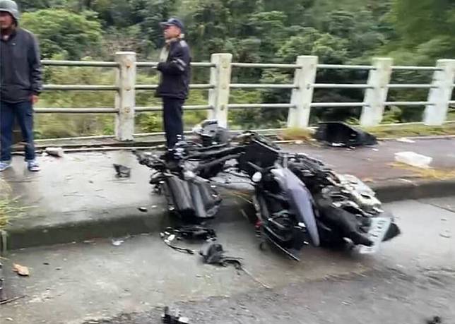 楊女機車嚴重毀損。(民眾提供)