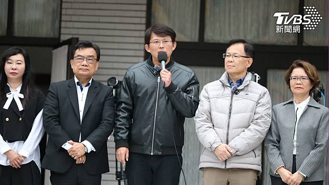 民眾黨團與國民黨團聯手三讀《紀念日條例》。（資料圖／華子琛攝）