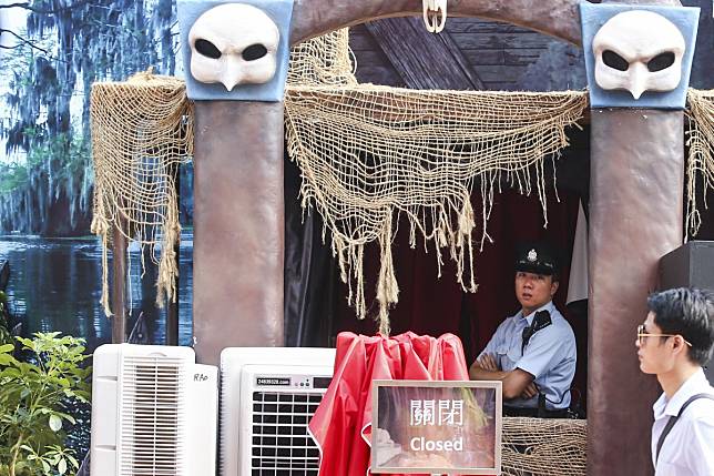 Ocean Park closed the Halloween haunted house “Buried Alive” after the fatal accident on September 16, 2017. Photo: David Wong