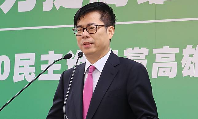 陳其邁辭官投入高雄市長補選。   圖：林朝億/攝