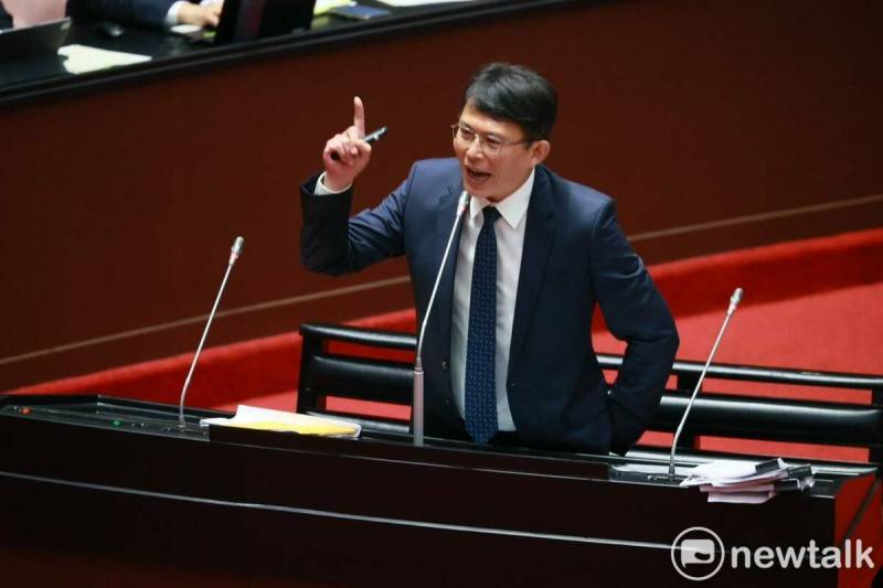 Re: [問卦] 說綠電好賺的怎麼不自己去賺？