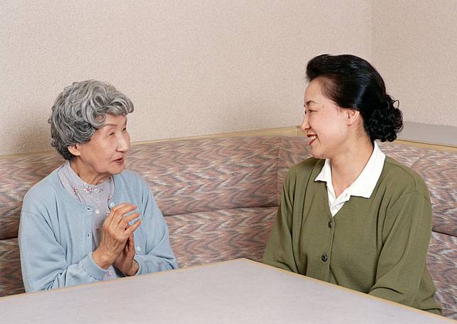 你老了嗎？接受六種身體變化，人人都是老快活