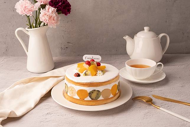 「森菓園」難易度：★★、製作時間：120 分鐘、售價$1,080 / 6吋（圖/ Funsiamo）