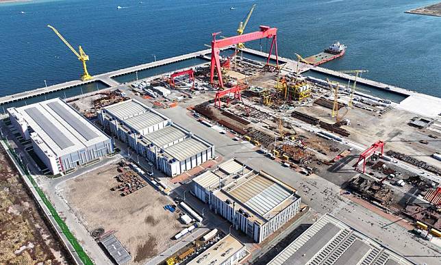 An aerial drone photo taken on Oct. 30, 2024 shows a view of an intelligent manufacturing base under China Offshore Oil Engineering Company in north China's Tianjin. (Xinhua/Zhao Zishuo)