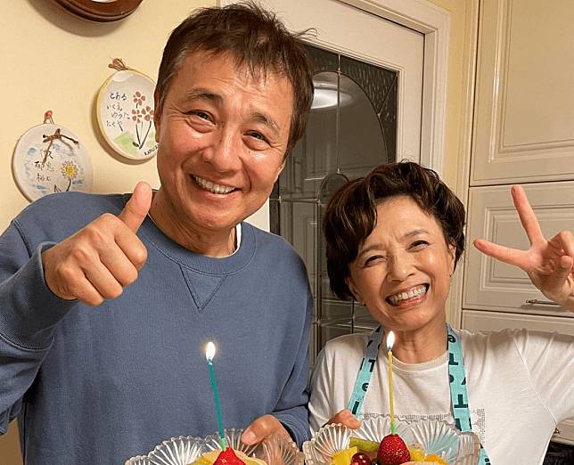 日本男星渡邊徹（左）離世，他與妻子相當恩愛。（翻攝自tohru.rugger IG）