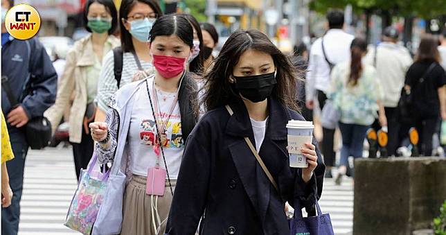 輕颱奈格恐生成　周末迎風面有「劇烈降雨」