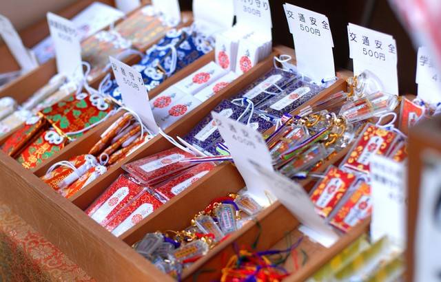 京都自由行】到京都神社寺廟朝聖巡禮別忘了邂逅這些小巧可愛的御守