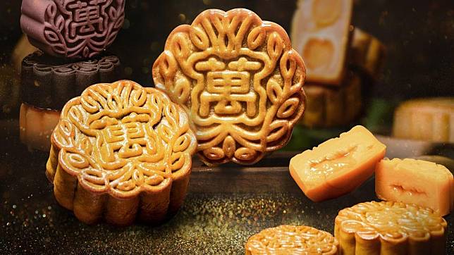 台北萬豪酒店即日起至9月8日推出三款中秋限定月餅禮盒。（圖／台北萬豪提供）