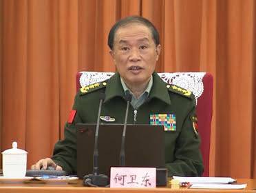 據傳，中國中央軍委副主席何衛東在3月11日人大閉幕式後被帶走。 圖：截自「x」@SonodaHiroki