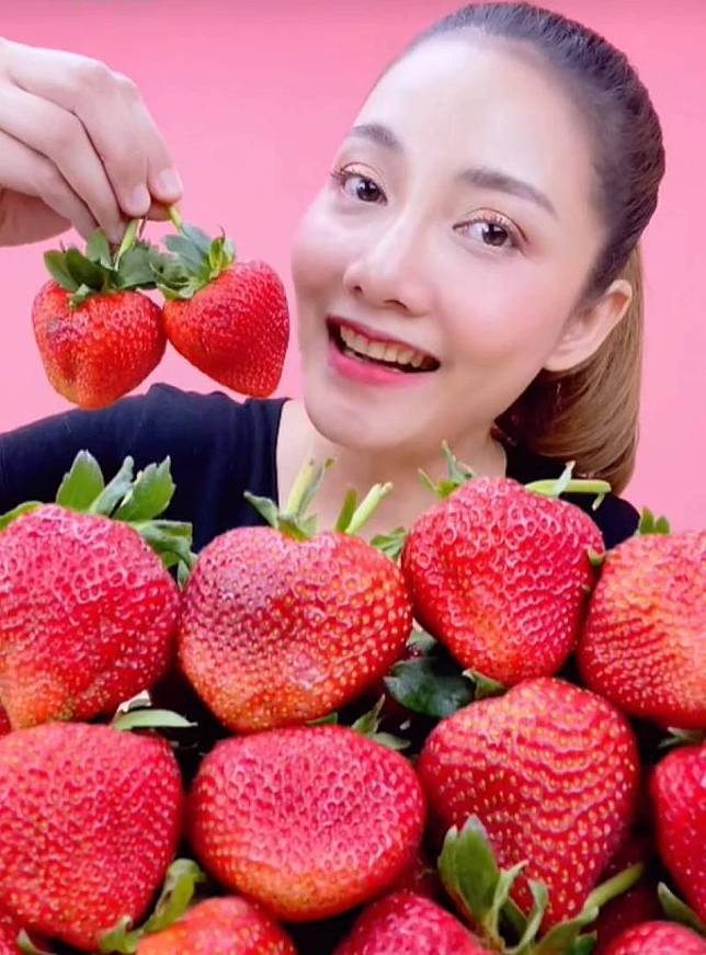 สลด ดาวTikTok สายกินชื่อดัง ดับกะทันหัน แฟนๆนับล้านสุดเศร้า