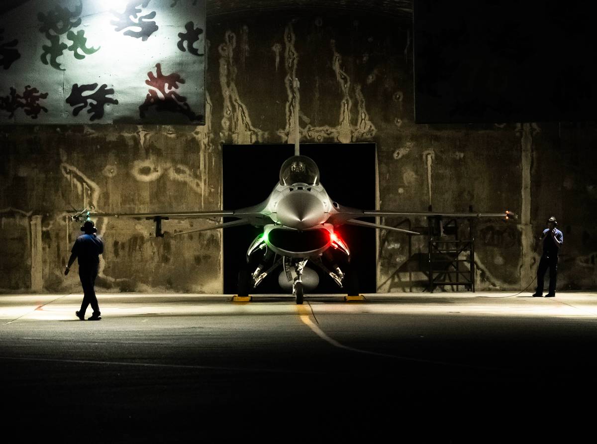 共機襲擾不分晝夜 空軍強化夜巡訓練 增進後勤維護實力 | 中央廣播電臺 | LINE TODAY