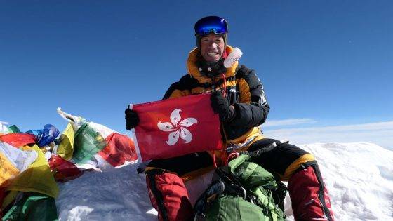 黃偉建(Kin)成為第九位香港人成功登上海拔8,848米，世界最高的珠穆朗瑪峰。