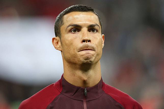 36 歲的「C 羅」Cristiano Ronaldo 在今年也不斷傳出與巴黎聖日爾曼的消息，組成三巨頭，最終被梅西打破／圖片來源：<a href=