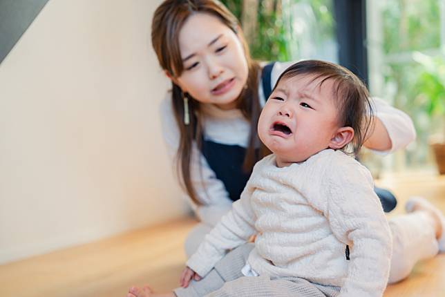 孩子哭鬧絕對是父母一場惡夢