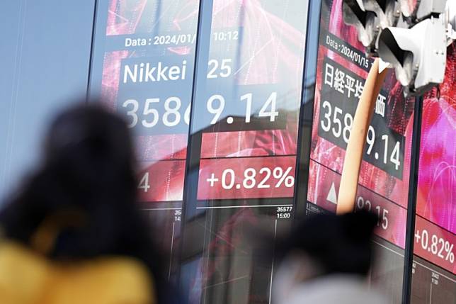 日本央行升息結束負利率，但未必代表結束日本經濟的弱勢。（資料照片，美聯社）