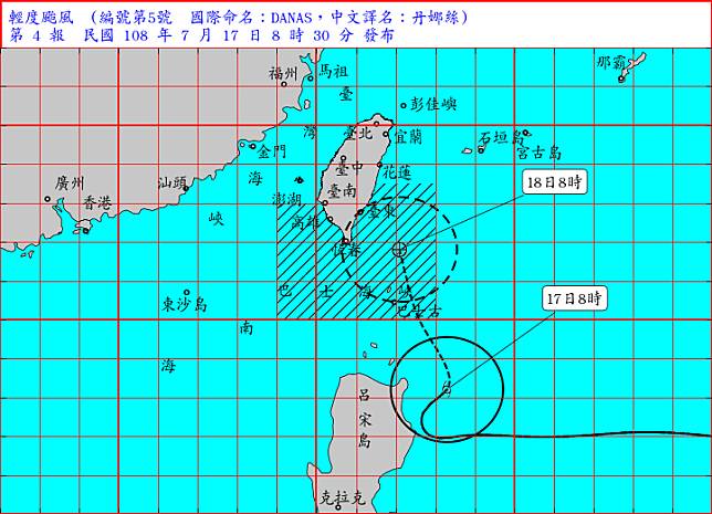 今年第5號颱風「丹娜絲」目前距恆春不到500公里，持續北轉撲向台灣，氣象局將在11點30分發布陸警。(中央氣象局)