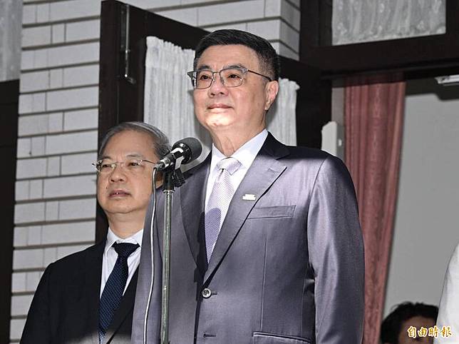 行政院長卓榮泰立院備詢前受訪。(記者陳逸寬攝)