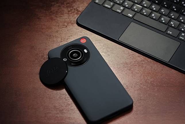 Leica 新款 Leitz Phone 3 手機