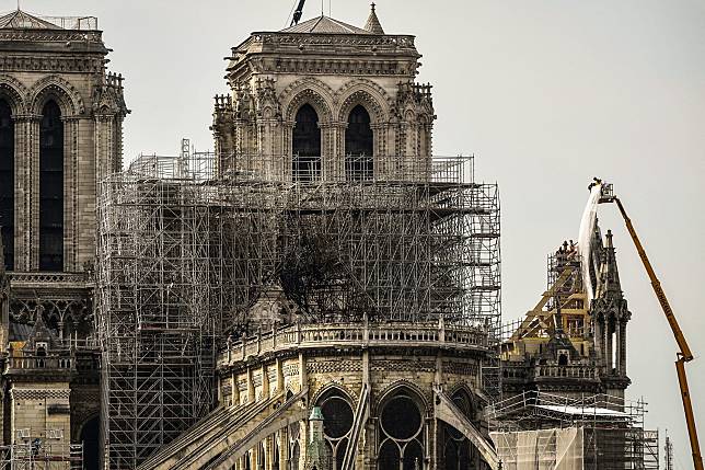 FRANCE-FIRE-NOTRE DAME