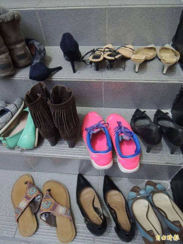 基隆市安樂區富景天下社區陳姓住戶屢偷鄰居女鞋，累計4年多偷了868雙女鞋，數量驚人。(記者林嘉東攝)