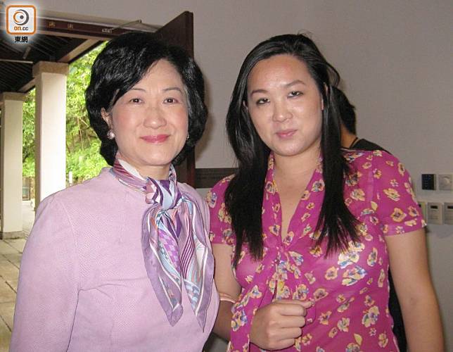 葉劉淑儀分享愛女打算喺下月返香港為佢慶生，不過路線迂迴。