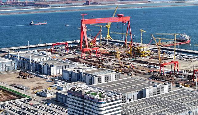 A drone photo taken on Oct. 30, 2024 shows a view of an intelligent manufacturing base under China Offshore Oil Engineering Company in north China's Tianjin. (Xinhua/Zhao Zishuo)