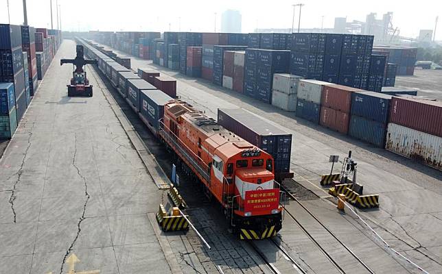 This aerial photo shows a freight train bound for Ulan Bator, Mongolia, ready to depart from a station in Tianjin Port in north China's Tianjin, Sept. 18, 2023. (Xinhua/Zhao Zishuo)