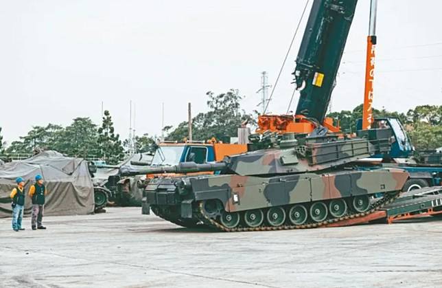 隨著 M1A2T 主力戰車陸續抵台，陸軍 584 裝甲旅將接收新式戰車，全面替換現有的 CM11「勇虎」戰車，並負責北部地區更廣範圍的防務，包括向北延伸至林口地區。 圖:翻攝自觀察者網