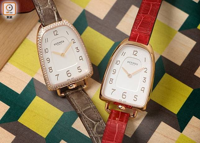 Galop d'Hermès玫瑰金鑲鑽配鱷魚皮錶帶腕錶（左）、玫瑰金配鱷魚皮錶帶腕錶（右）（盧展程攝）