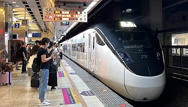 台鐵EMU3000城際列車（圖／資料照片，圖源：台鐵提供）