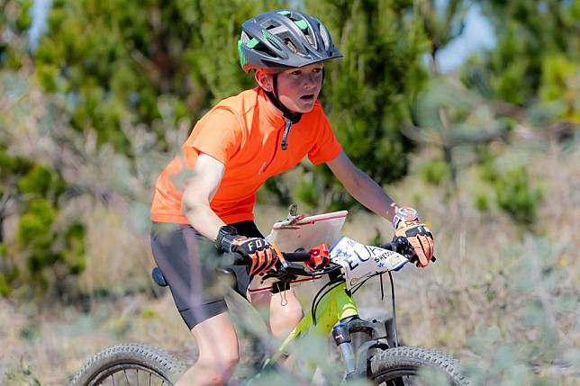 A contestant competes during the 2024 Australian Mountain Bike Orienteering Carnival &amp; Championships in Canberra, Australia, Oct. 20, 2024. (Photo by Chu Chen/Xinhua)