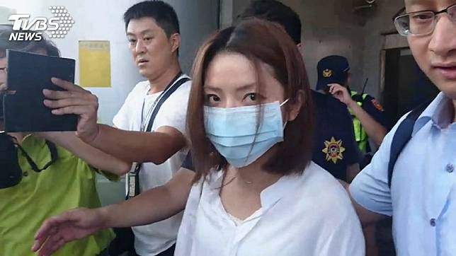 郭芷嫣曾放話要在反罷工機師餐加料以及電爆中途落跑的空服員。(圖／TVBS資料畫面)