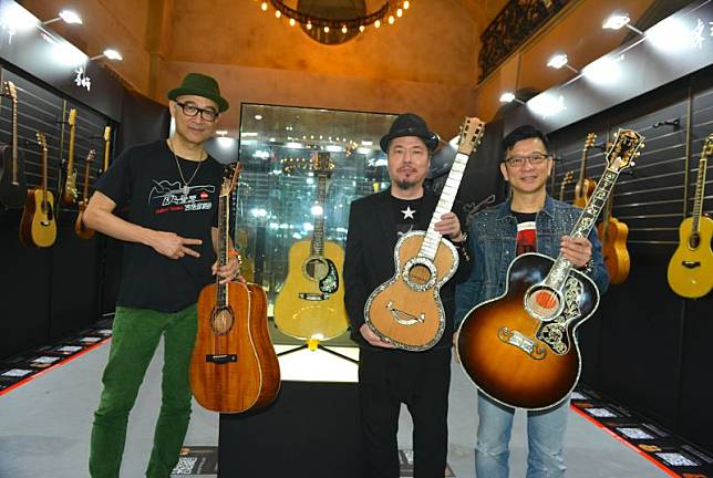 羅大佑、王治平、黃國倫、陳子鴻等人發起的「GUITAR MANIAC因為愛琴吉他音樂節-百年百琴吉他特展」正式開展。（圖／因為愛琴提供）