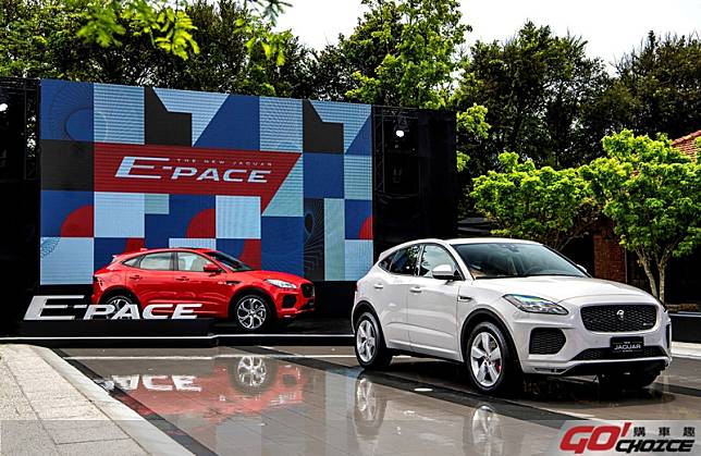 Jaguar E-Pace-1